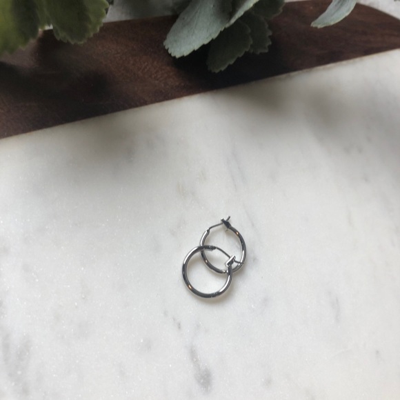 The Blake - Small Classic Silver Hoop - Picture 2 of 4